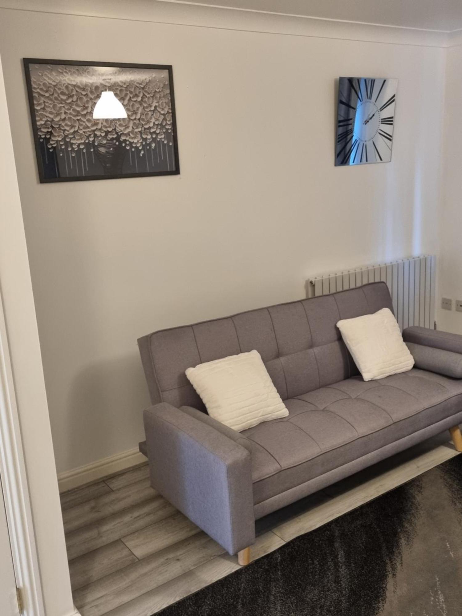 Maidstone Villa 3 Bedroom Free Sports Channels,Parking Sleeps 7 Luaran gambar